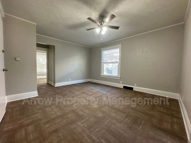 Photo - 2442 Vine St Unit 2