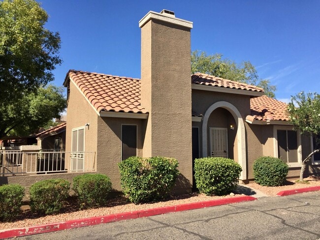 Building Photo - 7040 W Olive Ave Rental