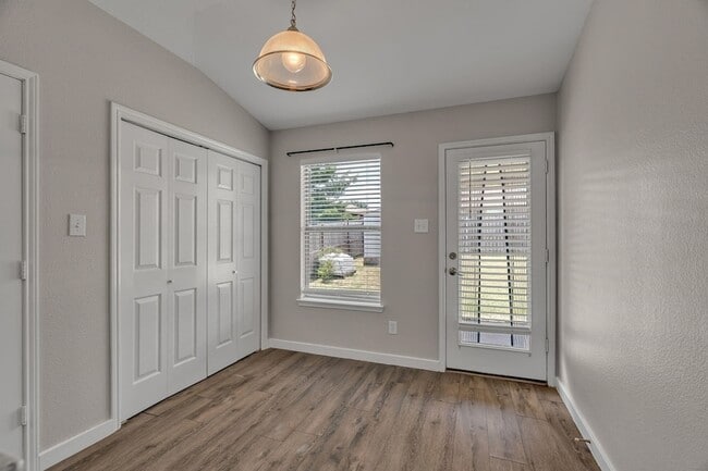 Photo - 3920 Cane River Rd