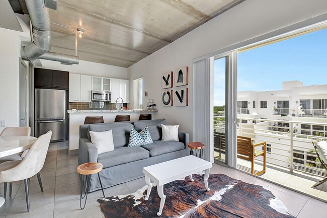 Photo - 111 SE 2nd St Condo Unit 402