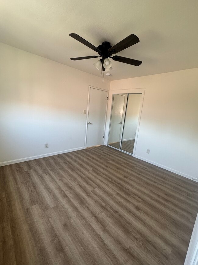 Photo - 205 Smalley Ave