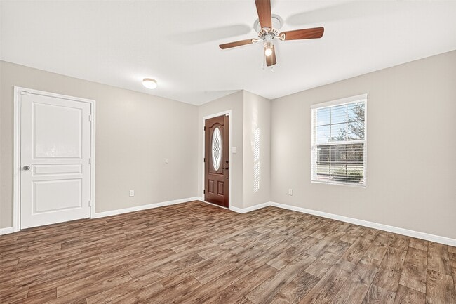 Photo - 2030 Stonework Ln