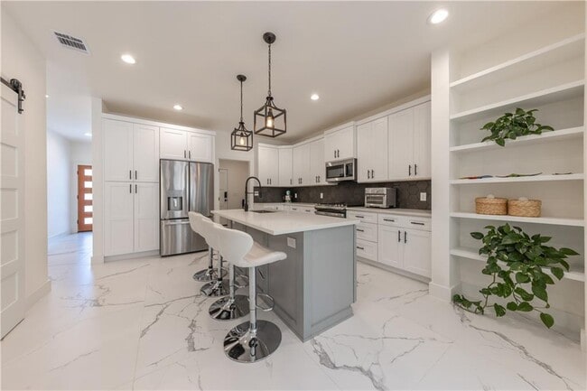 Photo - 1409 Greenwood Ave Condo Unit B