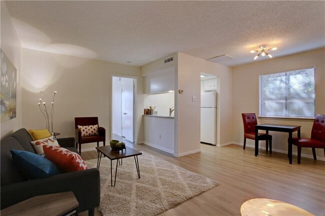 Photo - 9079 Jollyville Rd Unidad 303