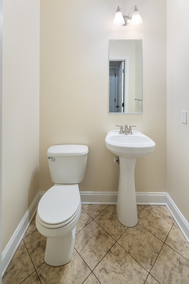 Photo - The Helm and Deemer's Landing