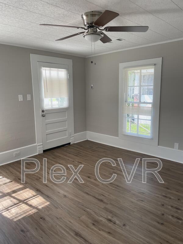 Photo - 2817 Waverly Ave