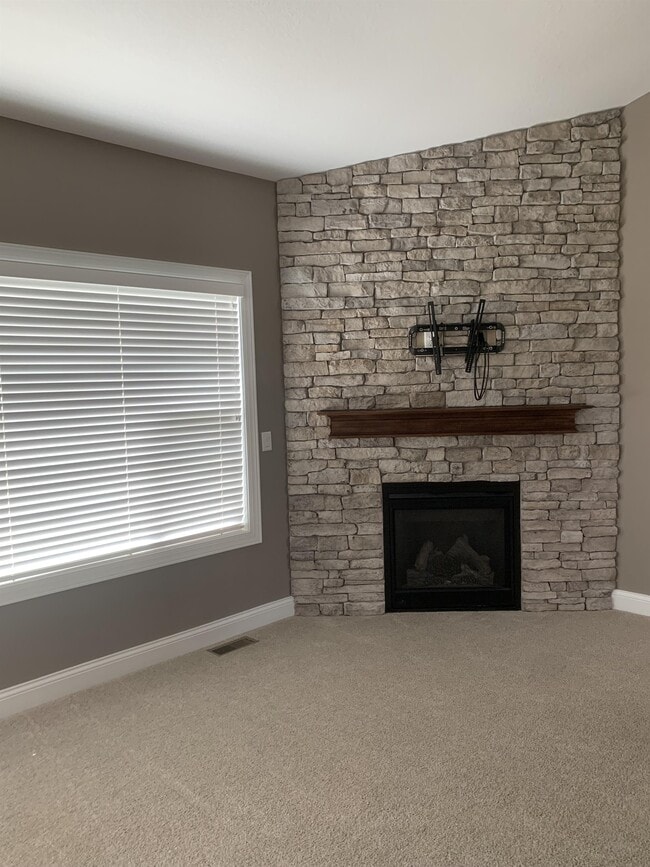 Photo - 16008 Springbrook Trl