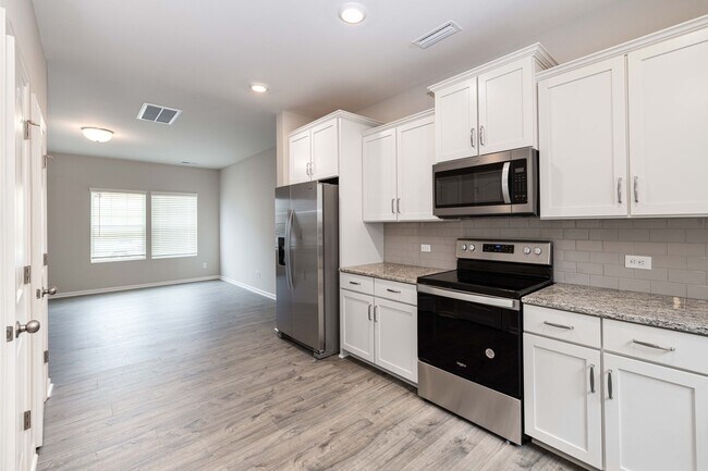 Photo - BEAUTIFUL 3BD/2.5BTH Townhome - MALLARD CR...