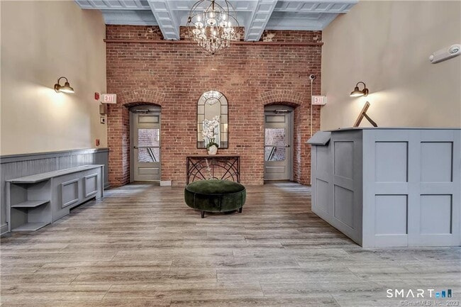 Building Photo - 25 Grand St Unit APT 165