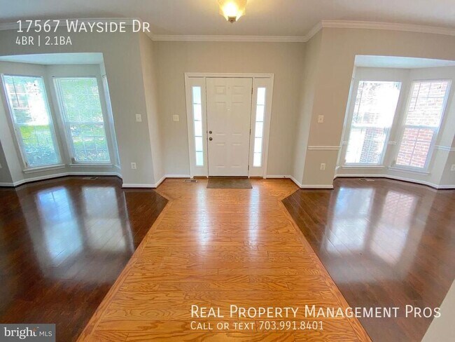 Photo - 17567 Wayside Dr