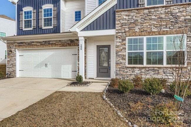 Photo - 398 Kennerly Center Dr