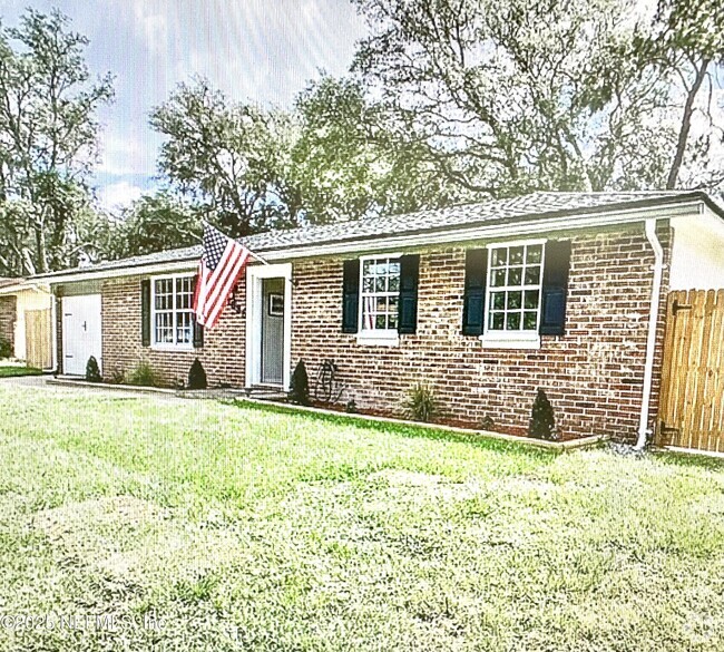 Building Photo - 11635 W Ride Dr Rental