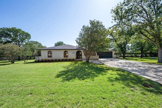 Photo - 109 Woodland Rd