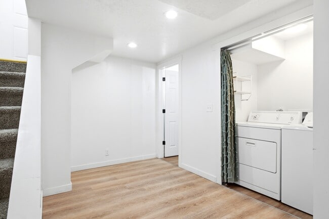 Photo - 1603 S Major St