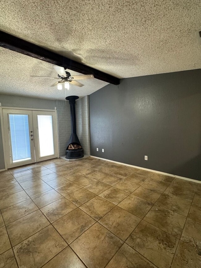 Photo - Southside-Duplex-Includes Water & Trash