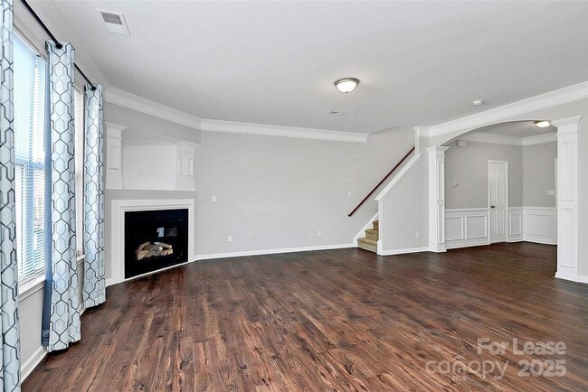 Photo - 3808 Herkimer Dr