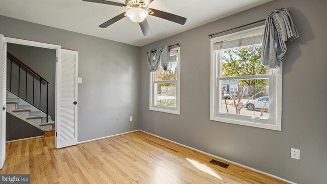 Photo - 422 Colonial Ridge Ln