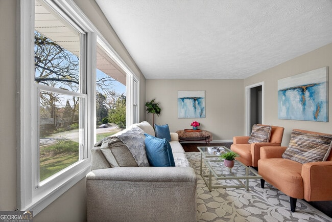 Photo - 2064 Gober Ave SE