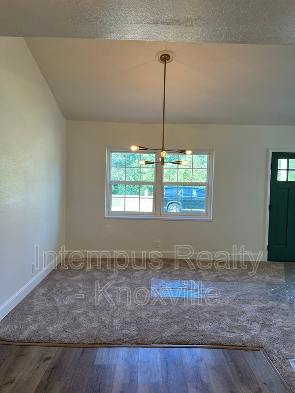 Photo - 1712 Vada Cir