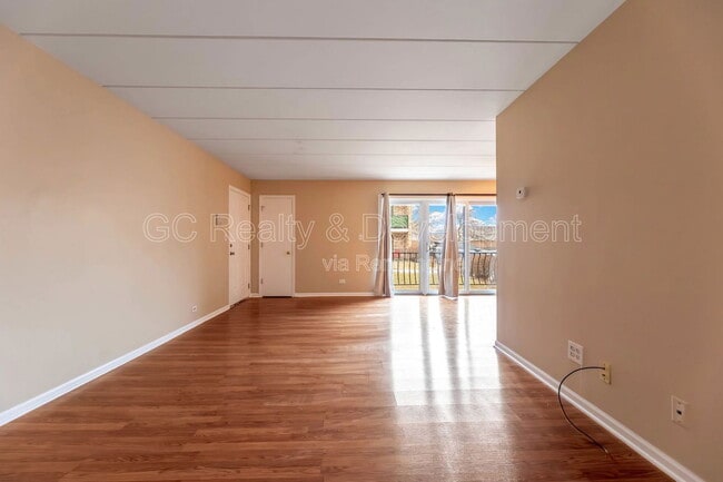 Photo - 14810 Kenton Ave Unit 1e