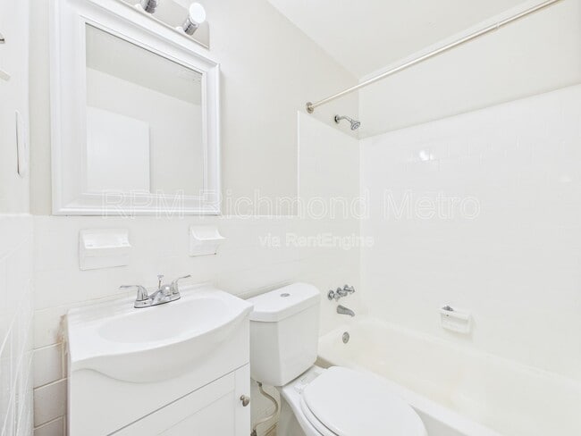 Photo - Forest Square Apartments