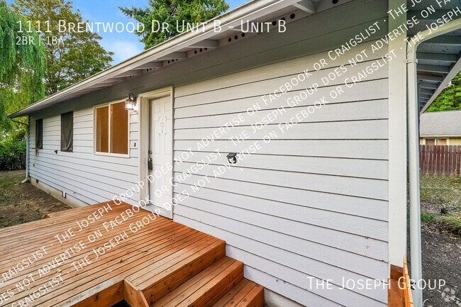 Building Photo - 1111 Brentwood Dr Unit B Rental