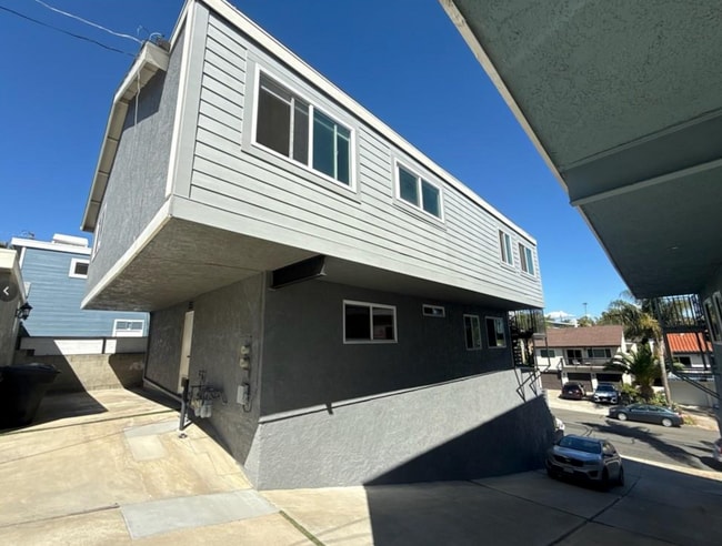 Photo - 34051 Silver Lantern St