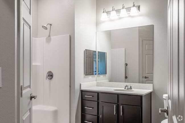 1BR, 1BA -