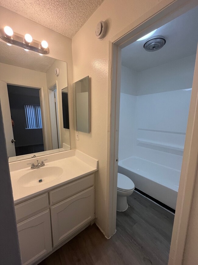 Photo - 509 N Berendo St Unit 110