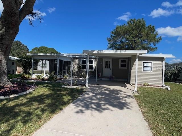 Photo - 909 Orchid St