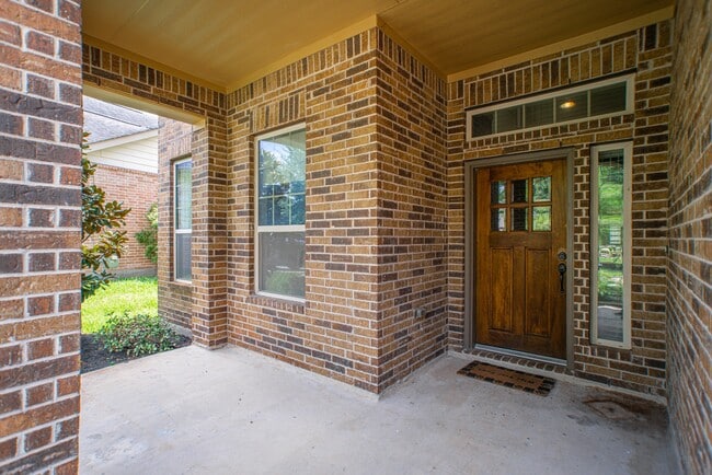 Photo - 74 S Sawbridge Cir