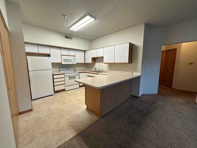 Photo - 2888 Coral Ct Unit 202