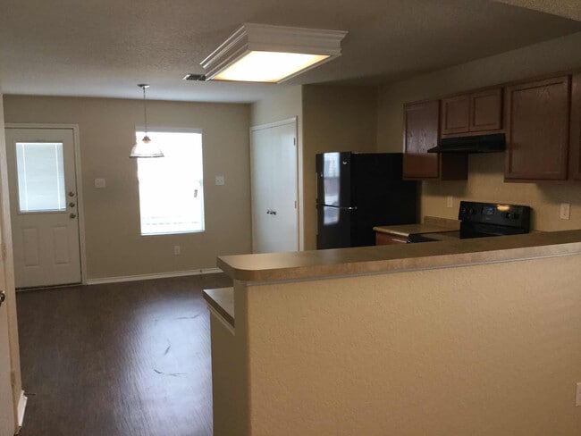 3607 Alonzo Flds