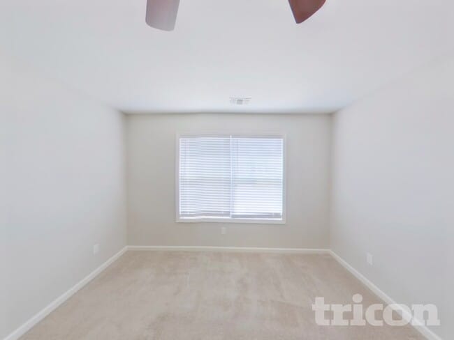 Photo - 18 Driftwood Ave