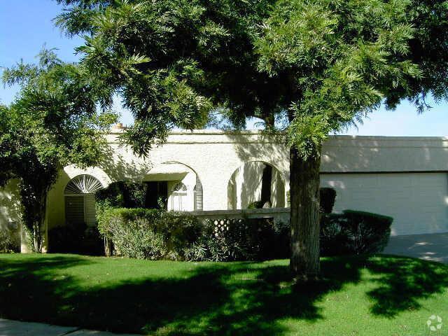 Building Photo - 8320 E San Bernardo Dr Rental