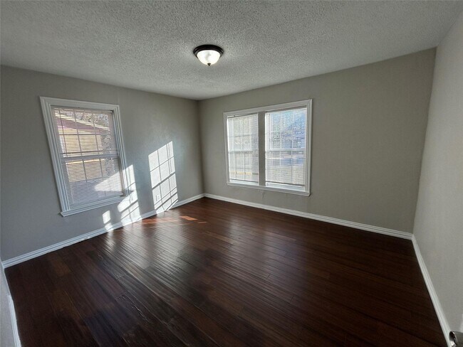 Photo - 5409 Vesta Farley Rd