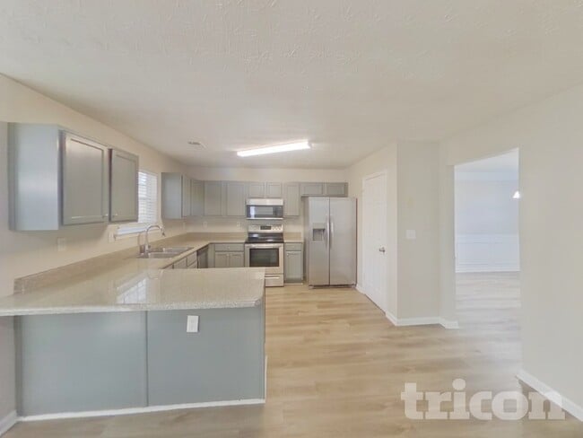 Photo - 133 Rolling Meadows Ct