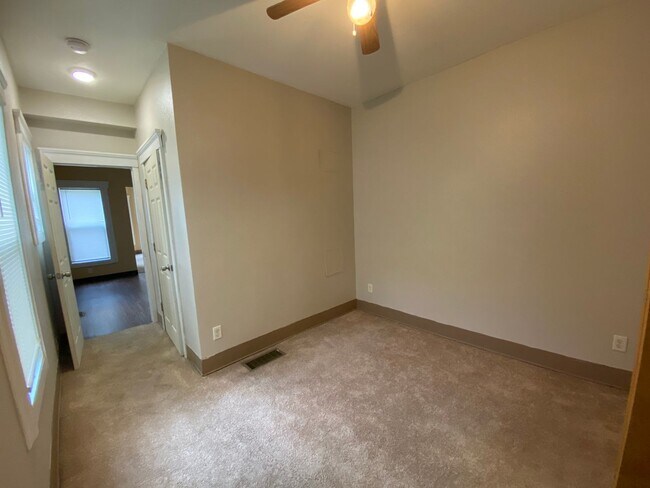 Photo - 190 Blake Blvd Unit 2