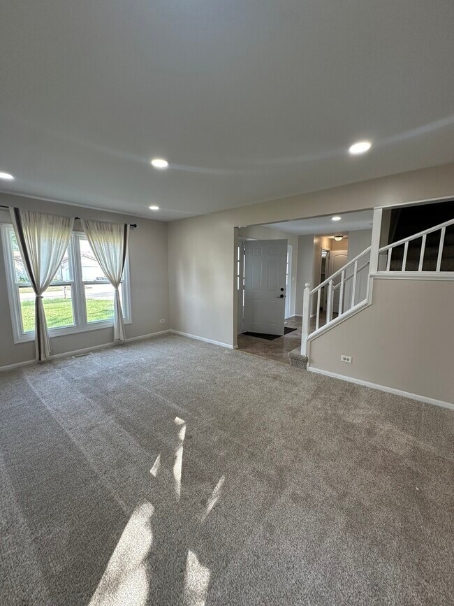 161 Brookside Dr House House Rental in Glendale Heights, IL