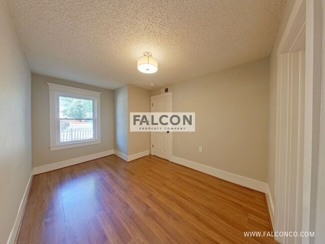 Photo - 3006 W Pikes Peak Ave