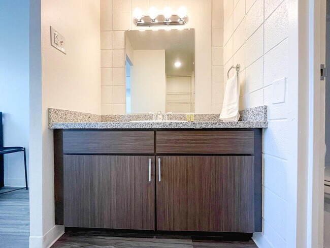 Photo - 2515 Burnet Ave Unidad SI ID1036758P