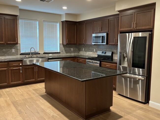 Photo - 263 Wild Rose Wy