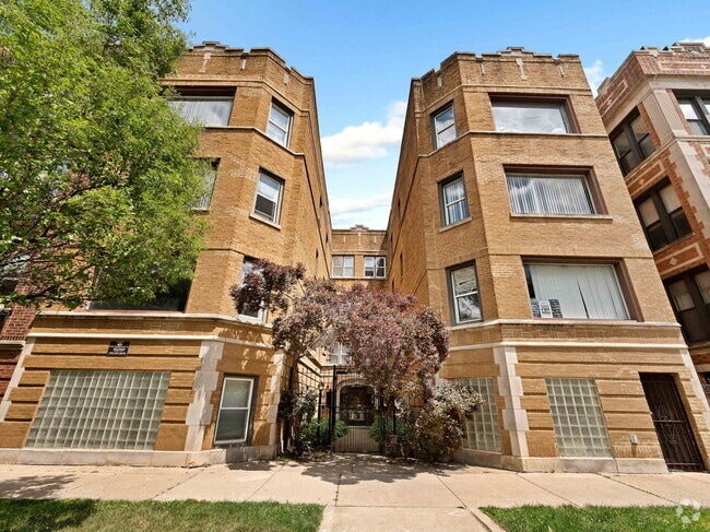 Building Photo - 5207 S Drexel Ave Unit S2A Rental