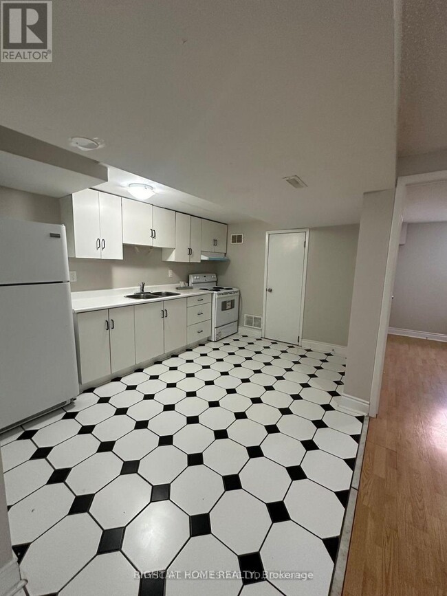 Photo - 56 Stanwell Dr