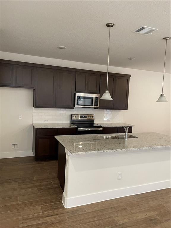 Photo - 624 Parkline Dr