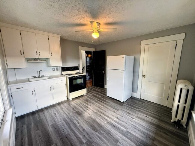 Photo - 1103 19th St NW Unit 1103