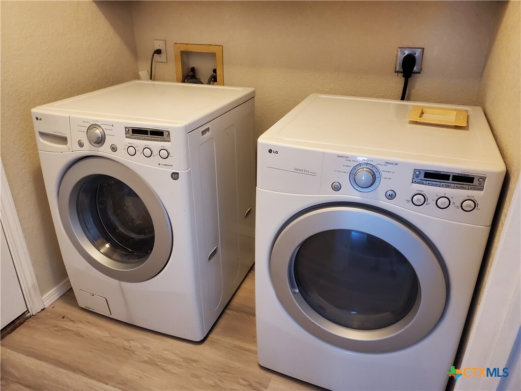 Photo - 3413 Rob Roy St