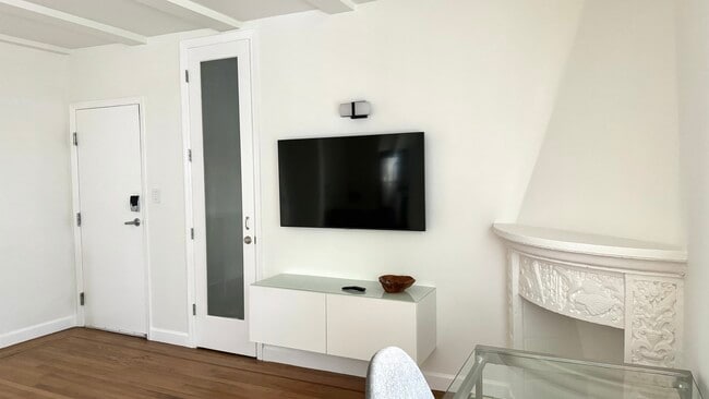 Photo - Beachgardens Condo - Unit 8