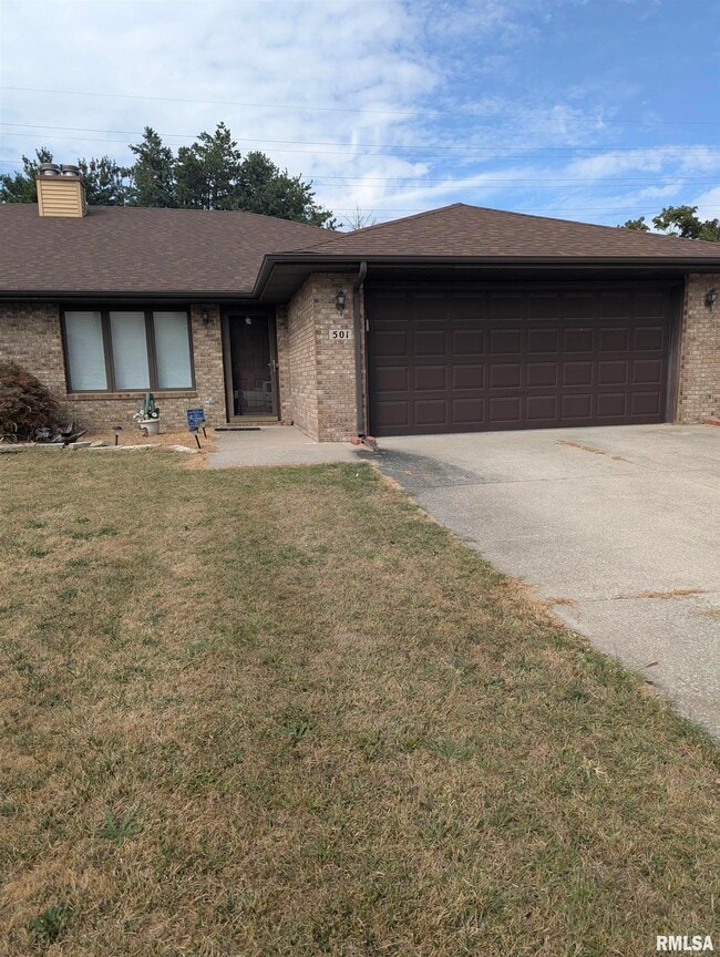 Building Photo - 501 Bellerive Rd Rental