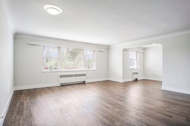 Photo - Somerset Manor